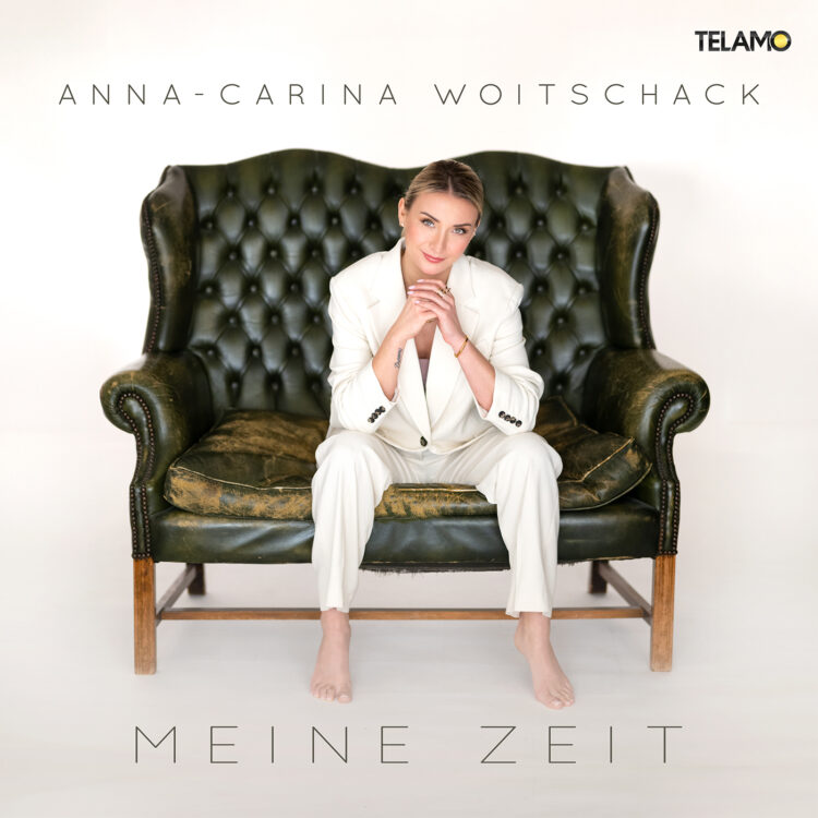 ANNA-CARINA WOITSCHACK: MEINE ZEIT