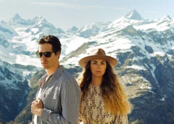 CARI CARI veröffentlichen neues Album „One More Trip Around The Sun“ am 07.03.25