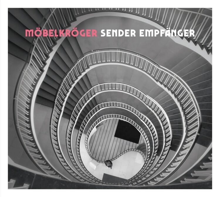MÖBELKRÖGER: SENDER EMPFÄNGER