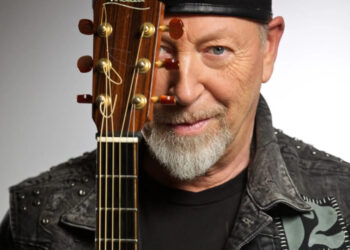 RICHARD THOMPSON live!