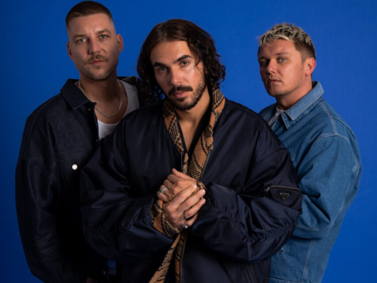 CLOCKCLOCK kündigen neue Headliner-Tour für 2026 an