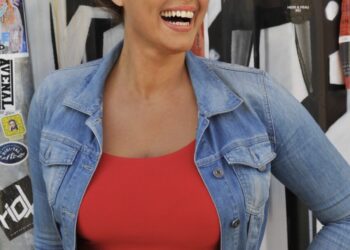 Anuschka Miccoli: Zum Chart-Erfolg ein neues Video