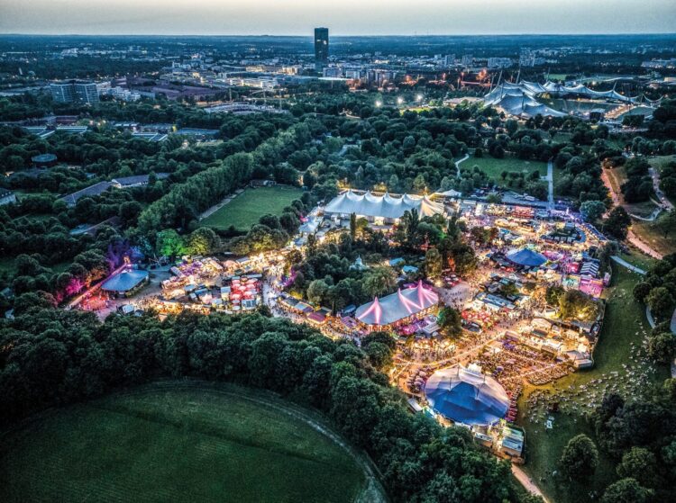 Lynyrd Skynyrd, Willy Astor, Marc Rebillet – das Line-Up der Tollwood Musik-Arena ist komplett