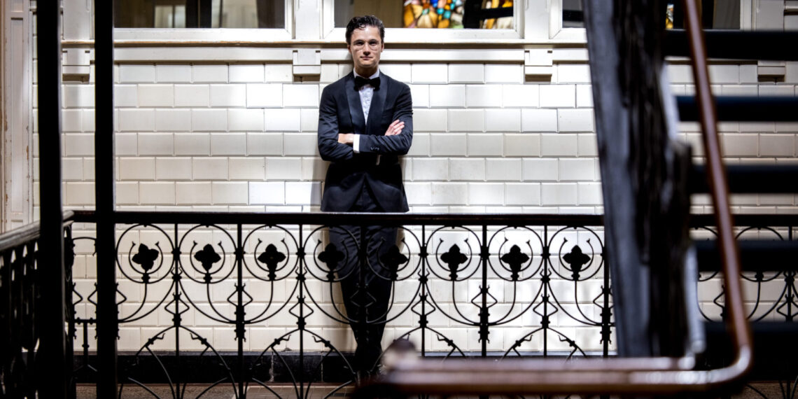 DENNIS VAN AARSSEN live in Köln!