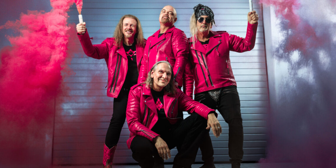 J.B.O. live mit neuen Songs unterwegs