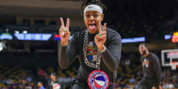 THE HARLEM GLOBETROTTERS