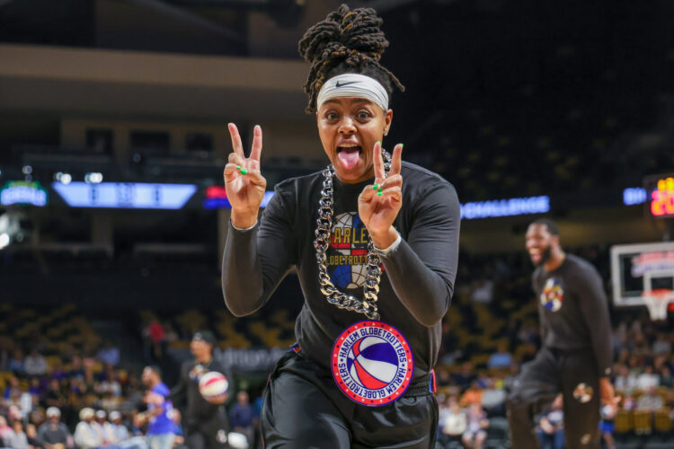 THE HARLEM GLOBETROTTERS