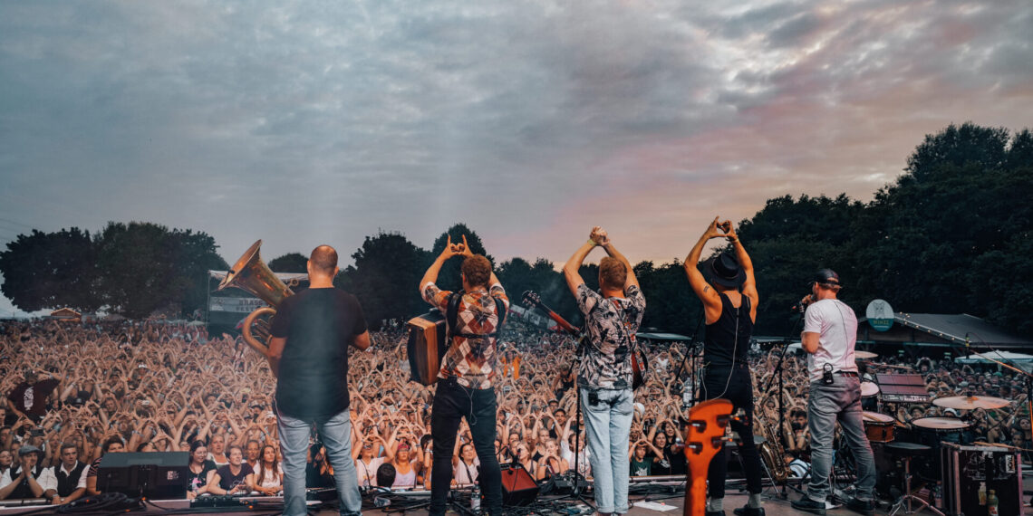 FÄASCHTBÄNKLER live!