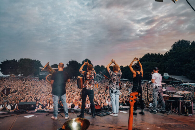 FÄASCHTBÄNKLER live!