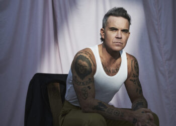 ROBBIE WILLIAMS: BRIT POP