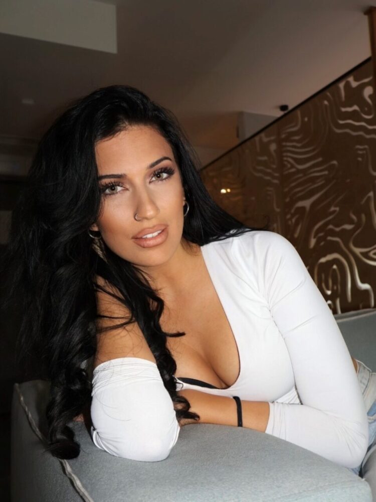 Vicky Lampidi: Griechischer Gesangsstar glänzt mit hochgelobten Album-Debüt