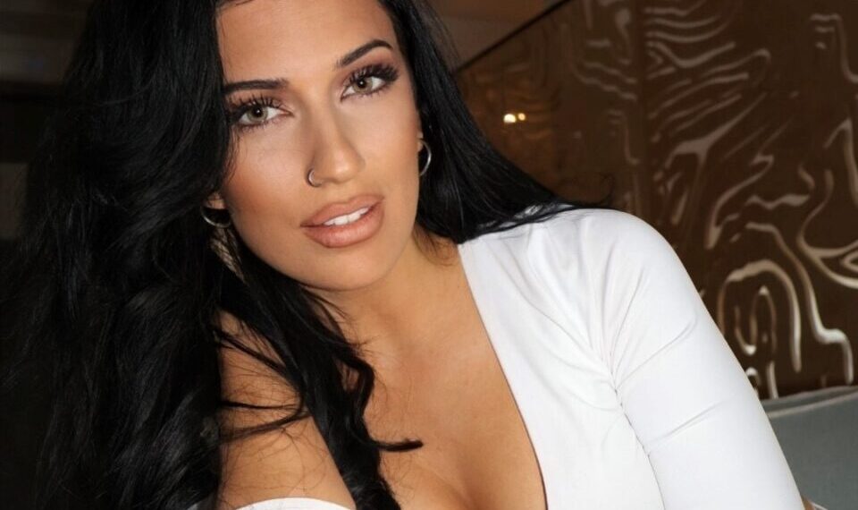 Vicky Lampidi: Griechischer Gesangsstar glänzt mit hochgelobten Album-Debüt