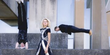 ELMO NERO: PERSPECTIVITY