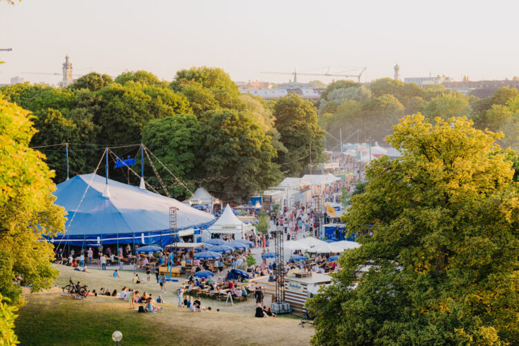 Tollwood stellt Programm zum Sommerfestival vor