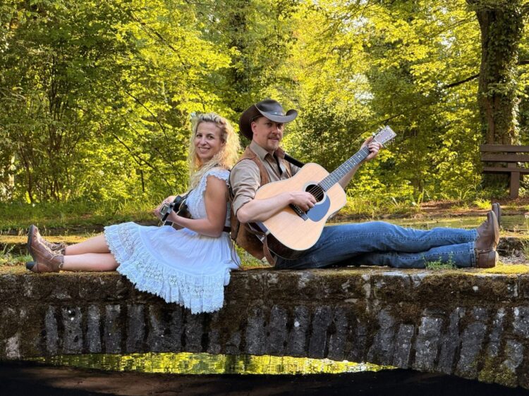 Cath & Lex: Lockere Country-Klänge – aus dem Ländle für die Welt!