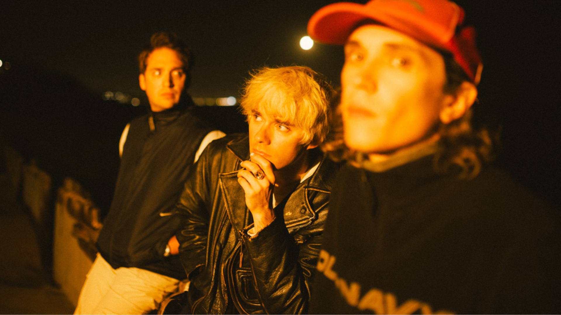 WATERPARKS: JINX