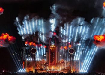 RAMMSTEIN KÜNDIGEN MIT „LIVE IN MEXICO CITY“ KONZERTFILM UND LIVEALBUM AN
